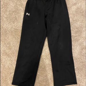 Youth XL Black athletic sweatpants.